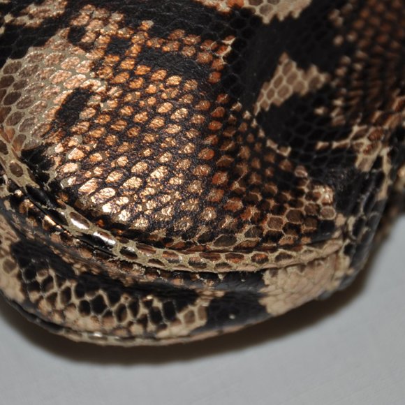Faux Snakeskin Handbag - Picture 6 of 10